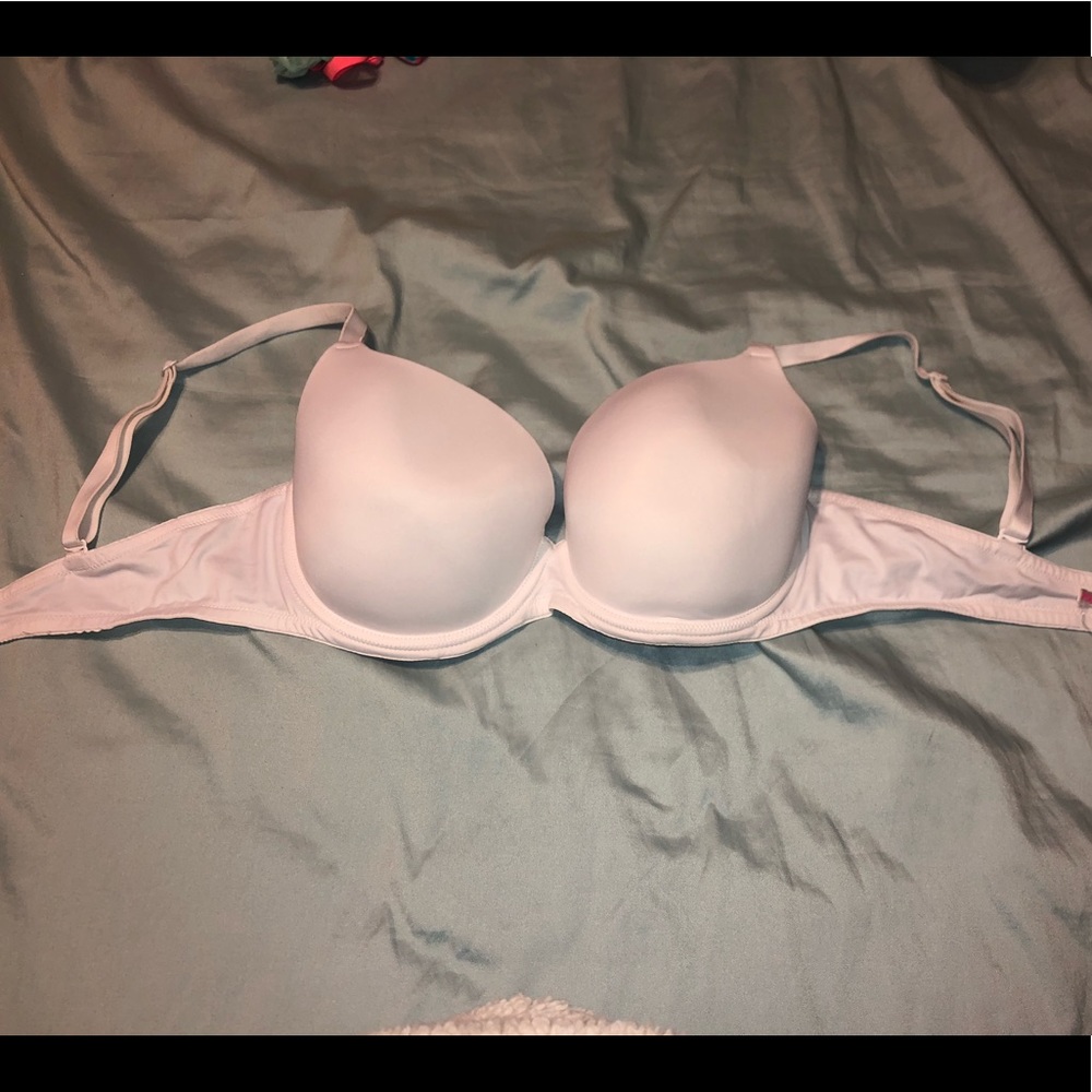 PINK wear everywhere lightly lined bra